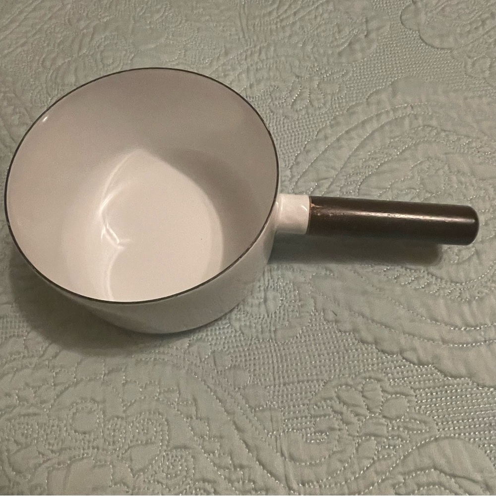 Enamel pot cast iron white with wood handle.